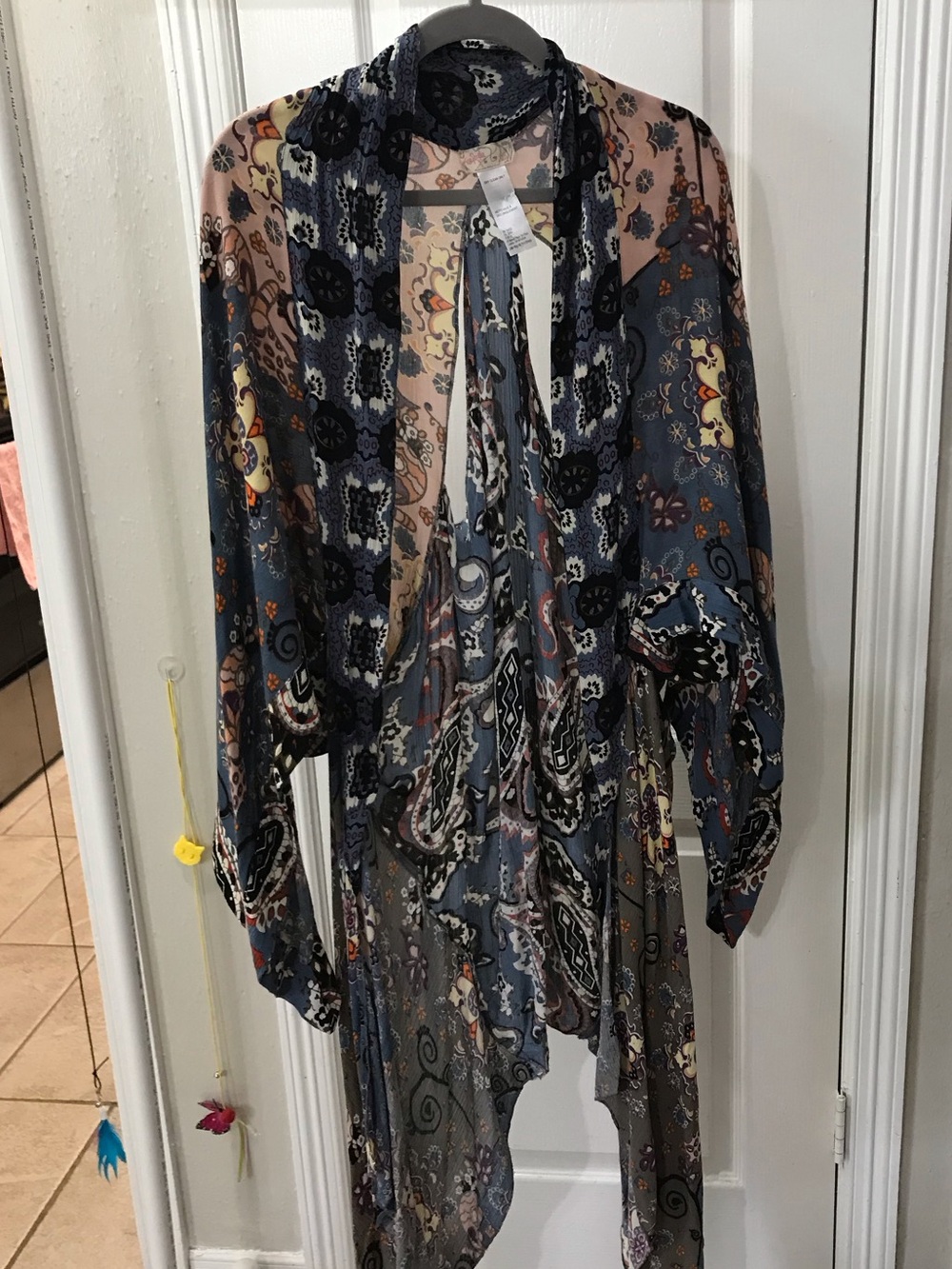 “Free People” Kimino